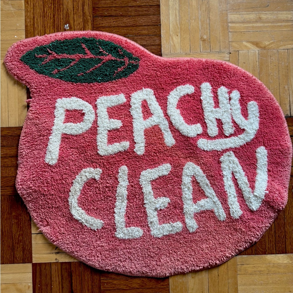 Peachy Clean bathroom mat
